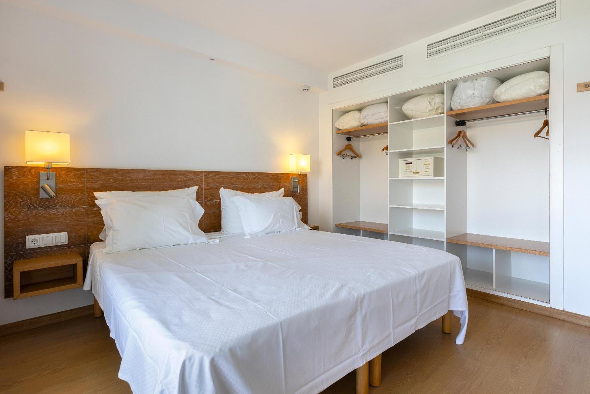 Hipotels Cala Bona Hotel 4*