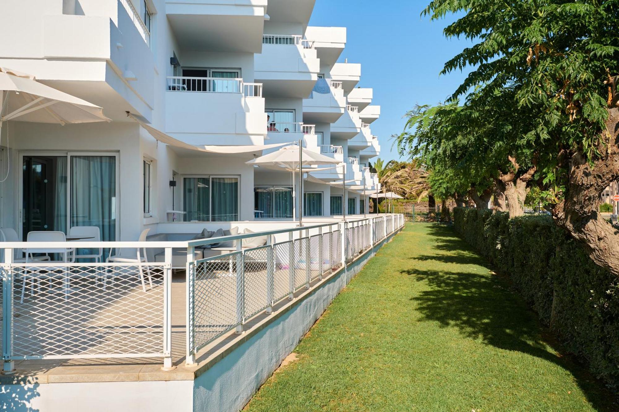Hotel Hipotels Apartamentos Cala Bona