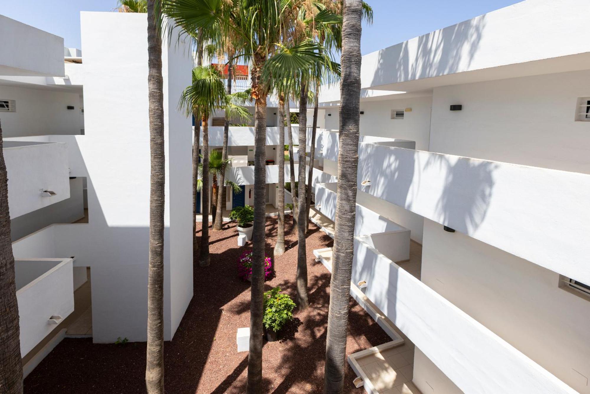 Hipotels Cala Bona 4*